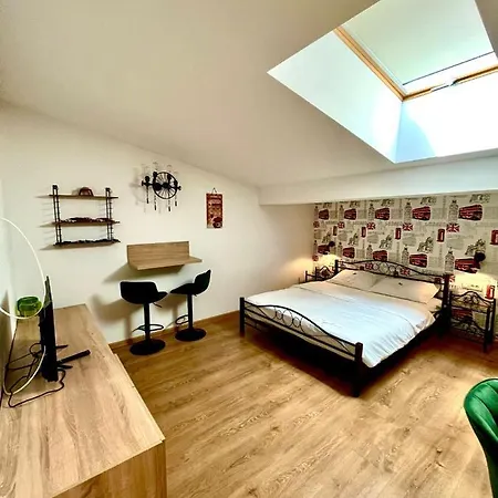 Duplex Lux - Thoria * Bukarest